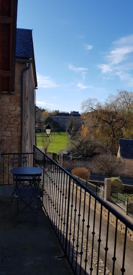 Le Gite De La Vieille Eglise De Coussergues 外观 照片